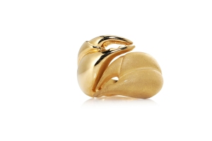  LIBERTINE By Giles Deacon Claw Ring  £18.00